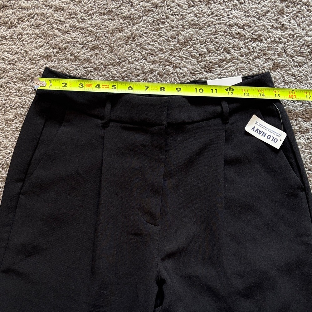Old Navy Extra High Rise Classic Black Pants - Picture 9 of 16